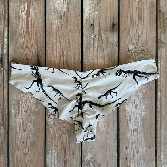 ❣️HOST PICK❣️ Boys + Arrows Kiki Bikini Bottom in Primal - Picture 4 of 7